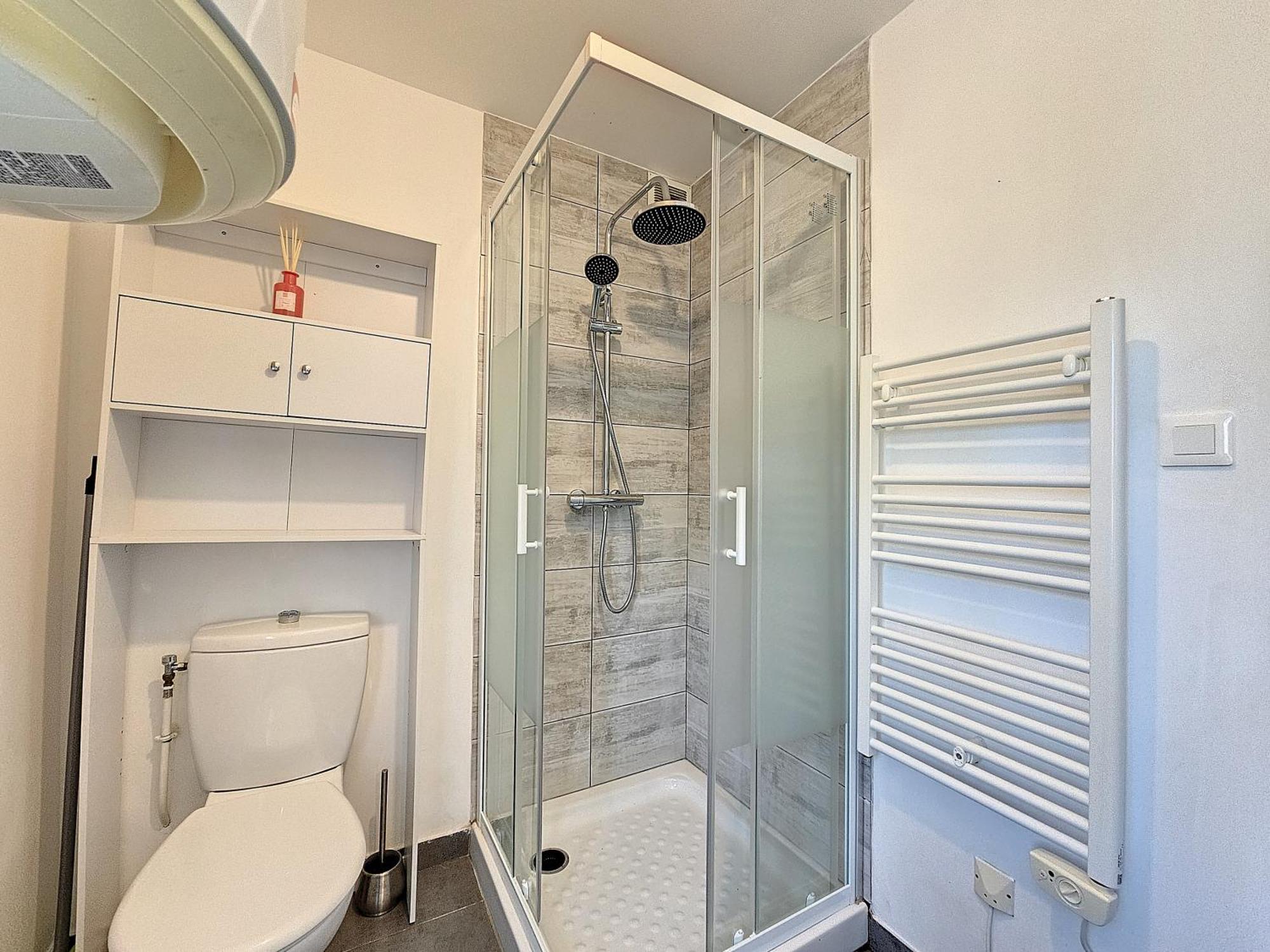 L'Auberge De La Gare, Appartements Tout Confort, Proches Gare Yzeure Экстерьер фото